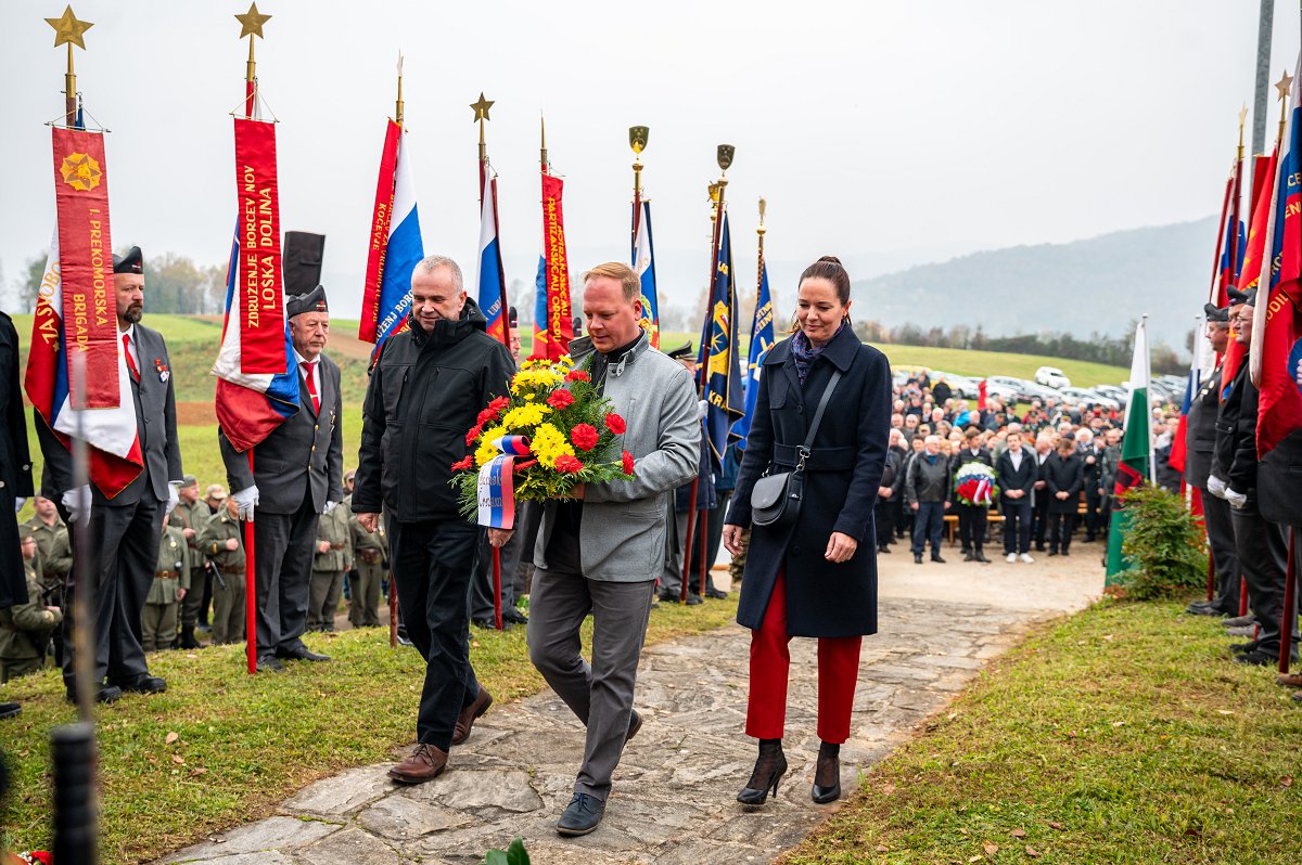2024_11_07 Spominska svečanost ob 80. obletnici tragične nesreče Franca Rozmana - Staneta_Foto_Uroš Novina_038.jpg