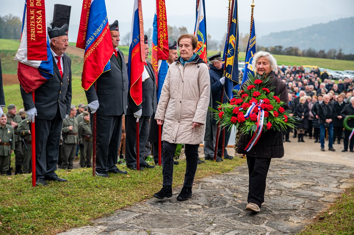 2024_11_07 Spominska svečanost ob 80. obletnici tragične nesreče Franca Rozmana - Staneta_Foto_Uroš Novina_026.jpg