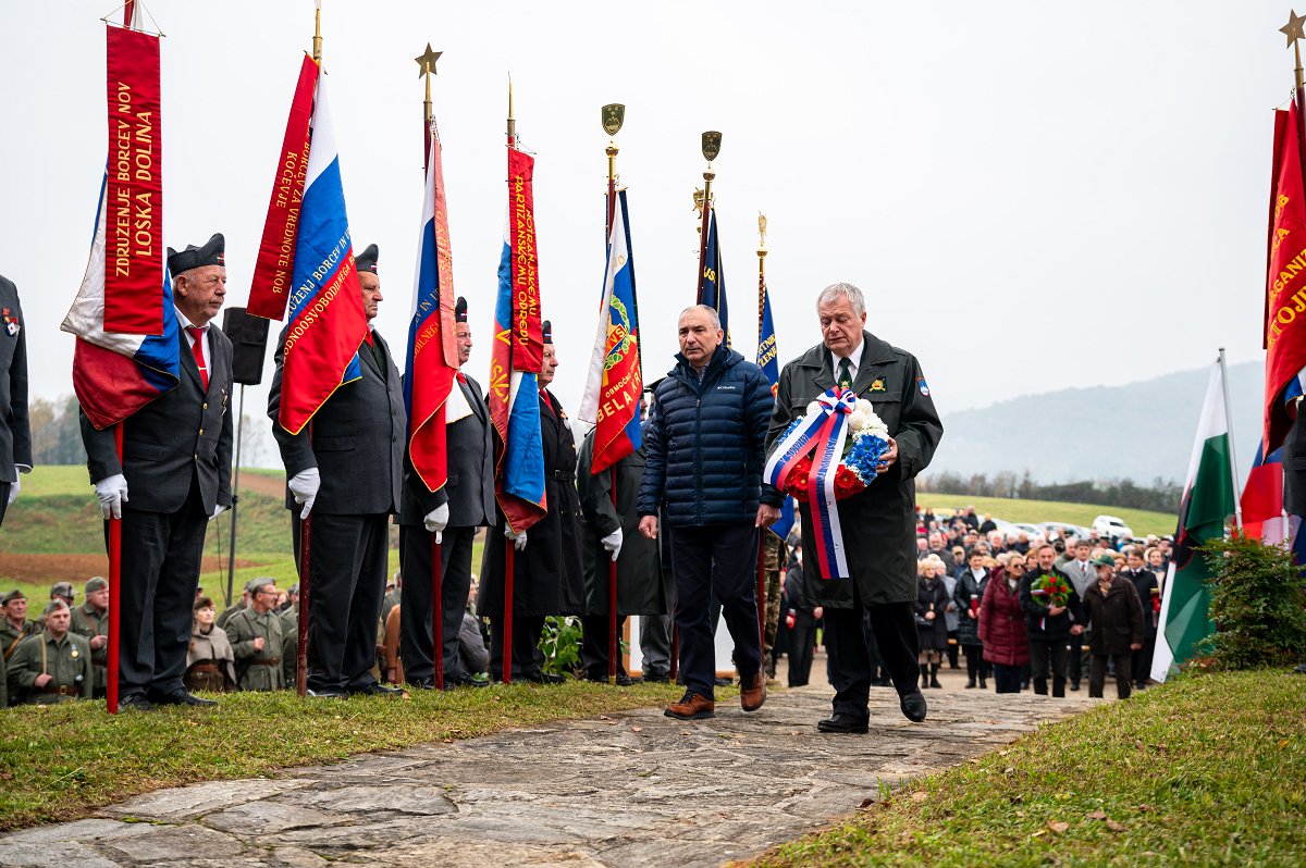 2024_11_07 Spominska svečanost ob 80. obletnici tragične nesreče Franca Rozmana - Staneta_Foto_Uroš Novina_017.jpg