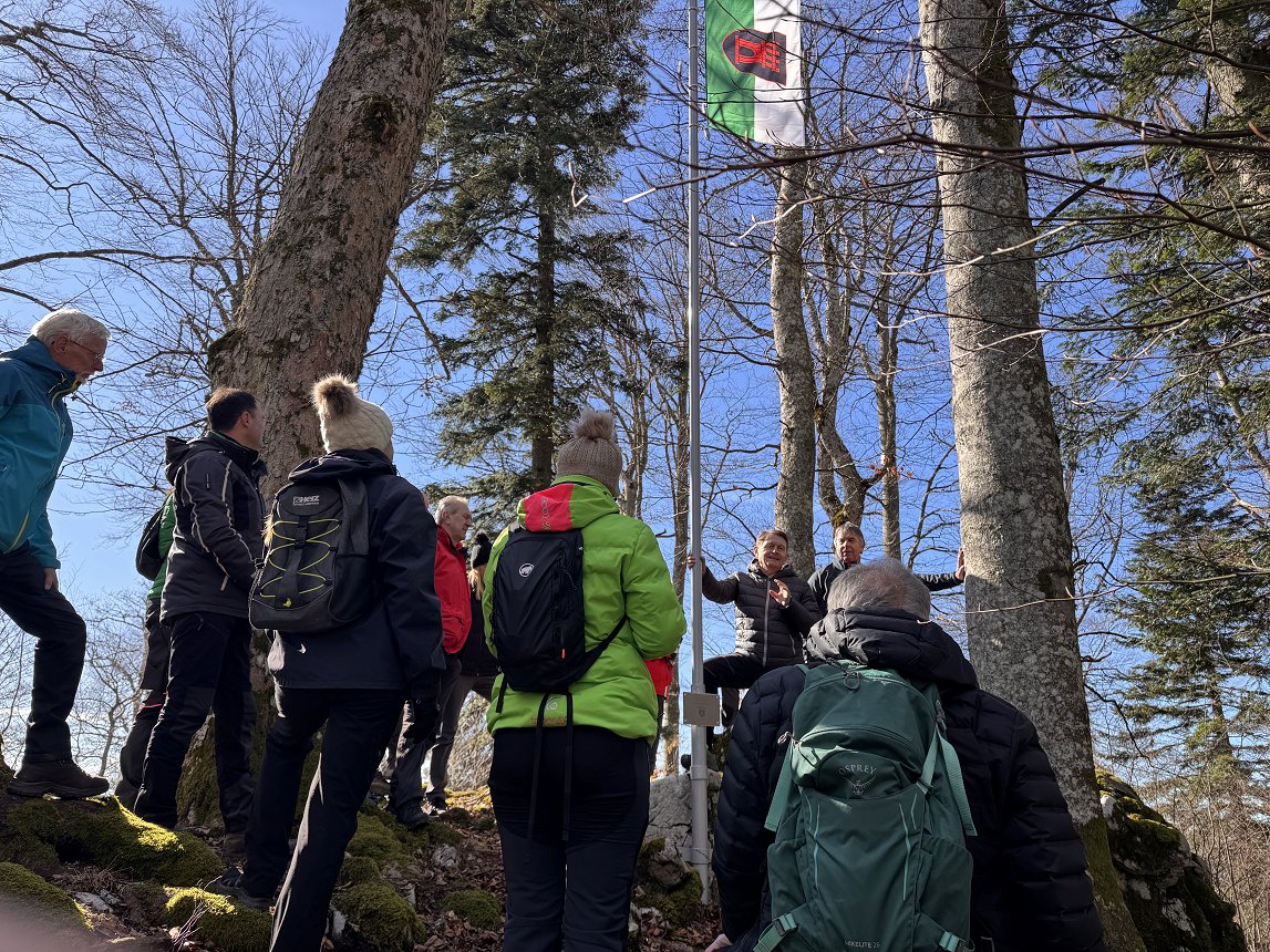 Obeležitev najvišjega vrha občine Črnomelj (29).jpg